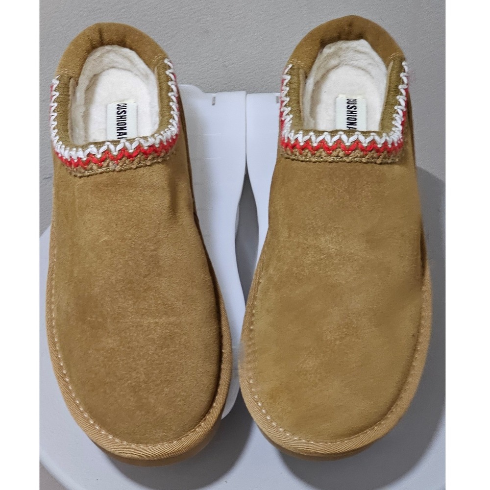 Cushionaire Womens 9.5M Genuine Suede Slippers Tan Faux Fur Lined Platform Mules